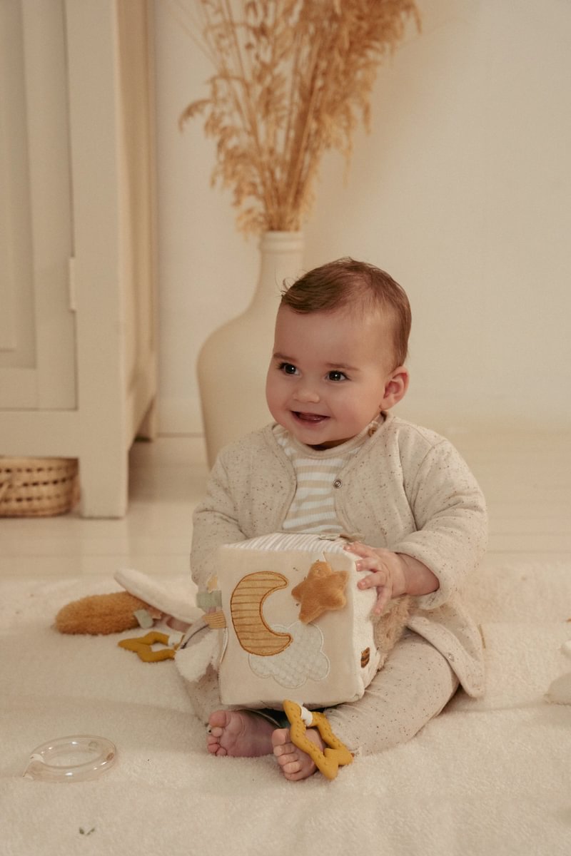 Little Dutch minkštas veiklos kubas "Naturals" - Image 2